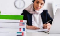 Nella nostra agenzia traduttore Roma troverai traduttori madrelingua